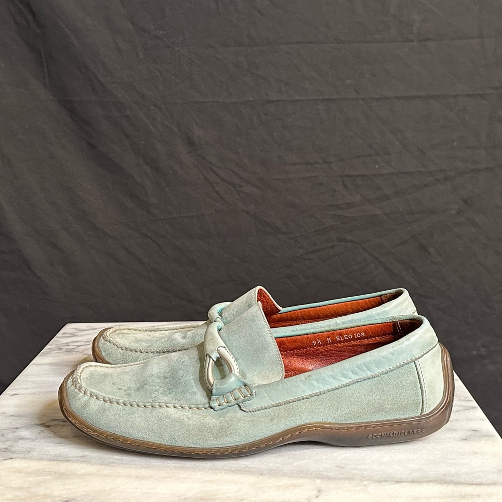 Donald Pliner Suede Loafer